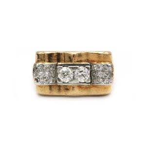 Vintage Art Deco-inspired “Tank” ring in 18K yellow gold and 950 platinum set with diamonds