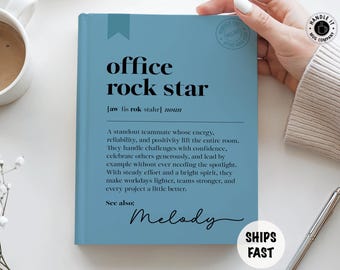 Cuaderno personalizado para compañeros de trabajo o empleados Diario con nombre personalizado Regalo de agradecimiento para un compañero de trabajo o empleado que trabaja duro en la oficina Regalo de agradecimiento