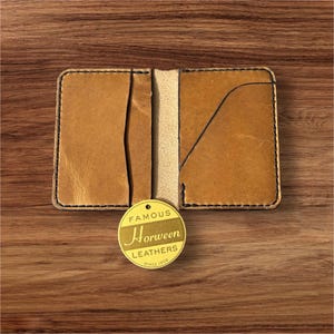Cartera minimalista de cuero Horween Dublin hecha a mano con bolsillo frontal