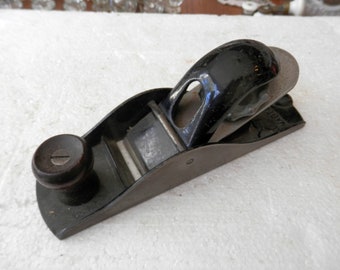 antique Miller Falls #87, hand block plane,  knuckle cap, wood working