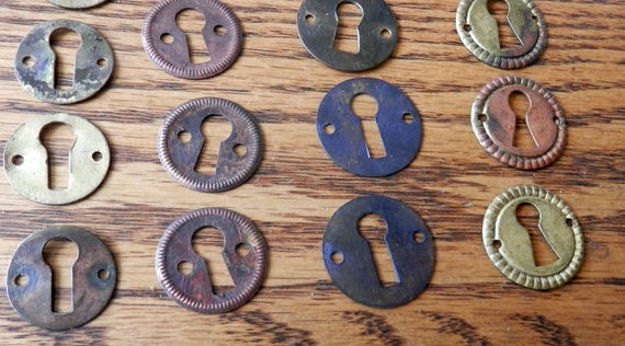 1-5/16 in. Antique Brass Faux Keyhole 1-5/16 in. Antique Brass Faux Keyhole
