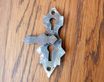 1 antique double key hole cover escutcheon architectural victorian salvage front door