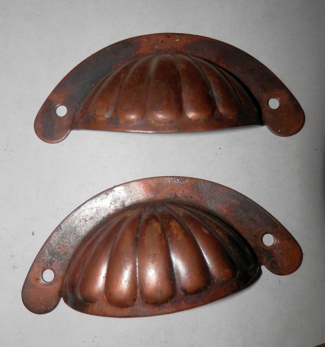 1 Antique Melon Shaped Bin Pull Hard to Find Etsy