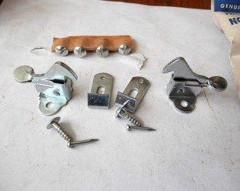 1 NOS elbo catches Amerock hardware vintage