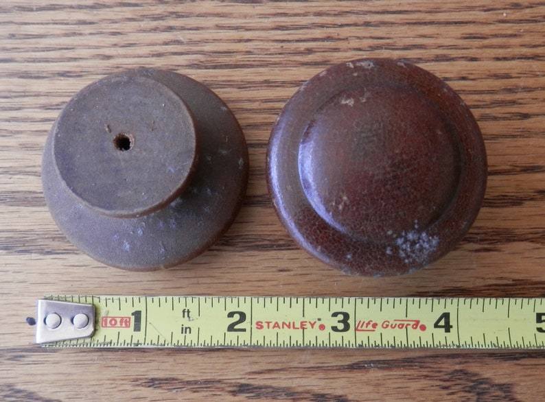 maple knobs vint. 6 set of six