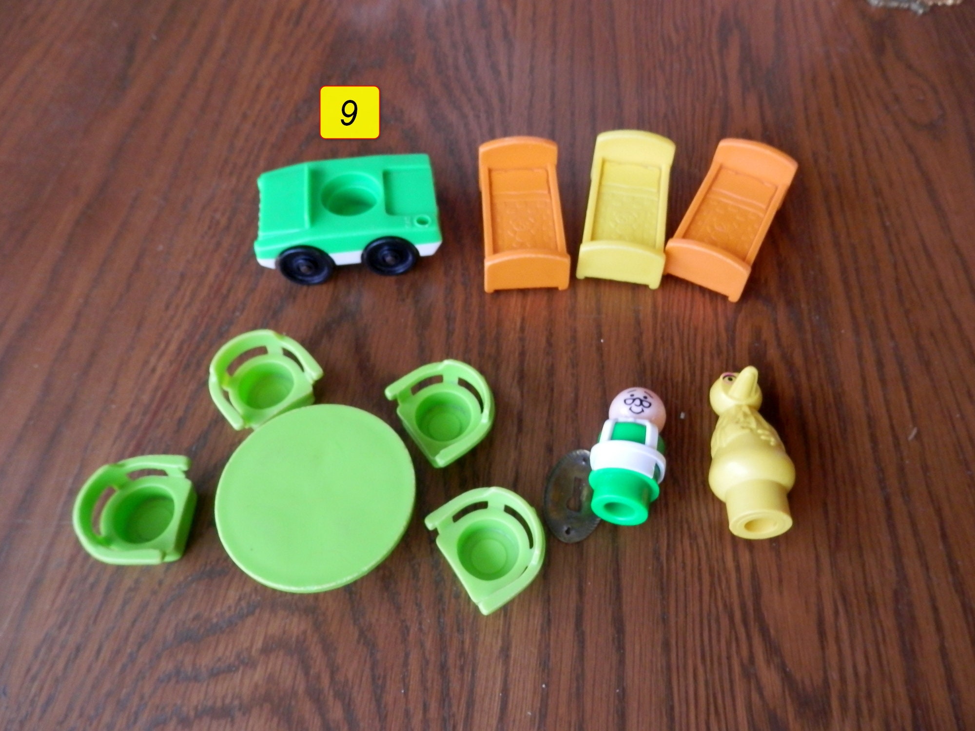 Fisher Price Vintage Little People Furniture & Accessories Your Choice 