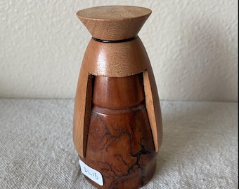 Handmade Wood Kokeshi Doll: Japanese Folk Art Decor (4.5 inch)