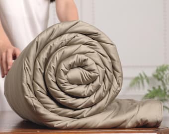 Mulberry Silk Comforter: Organic Bamboo Shell, Cooling Duvet, Gift Basket