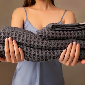Japanese Cotton Waffle Bath Towel Set: Plush, Absorbent & Quick Dry Spa Waffle Weave Towels, OEKO, Gift Package