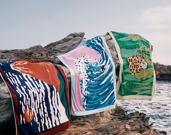 Organic Japanese Cotton Beach Towel: Nature-Inspired Prints, OEKO-TEX 100