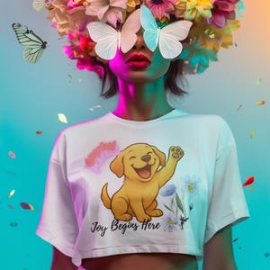 Colección Moodimal, camiseta infantil Joyful Jane con perro alegre y letras coloridas, adorable camiseta infantil para cumpleaños, alegría cotidiana.