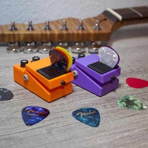 Porta plettro per pedale chitarra – Stampato in 3D