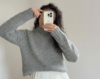Easy Raglan Jumper Knitting Pattern PDF – Modern Oversized Knit Sweater, Seamless Top Down Style