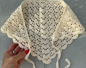Crochet Lace Headscarf Pattern PDF, Cottagecore Bandana Crochet Pattern, Vintage Kerchief, Triangle Head Scarf, Easy Crochet Head Wrap