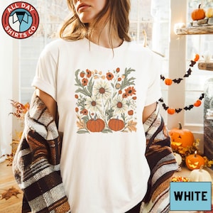 Fall Floral Pumpkin T-Shirt, Autumn Daisy and Pumpkin Shirt, Cozy Harvest Season Tee, Boho Fall Flowers Graphic Tee, Thanksgiving Sweatshirt