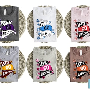 Maglietta personalizzata con mascotte e spirito scolastico, maglietta con bandiera &quot;Let&#39;s Go Team&quot;, maglietta personalizzata con mascotte per il ballo di fine anno, felpa per il giorno della partita della squadra di cheerleader
