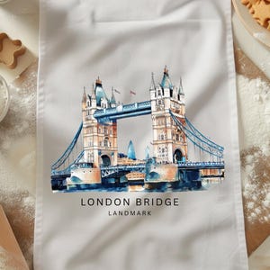 English Cottagecore Tea Towel,Vintage-Inspired Kitchen Towel,Rustic Farmhouse Decor,Gift for Baker or Hostess