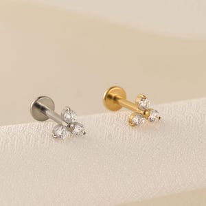 18G/16G Titanium CZ Trinity Stud Earring • Tragus Earring • Helix • Cartilage • Internally threaded • Flat Back Earring • Gift for Her