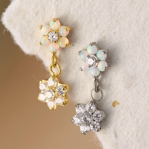 Puce d'oreille pendante en titane 18 g/16 g • Boucle d'oreille tragus • Hélice • Cartilage • Filetage interne • Boucle d'oreille à l'arrière plat • Cadeau pour elle