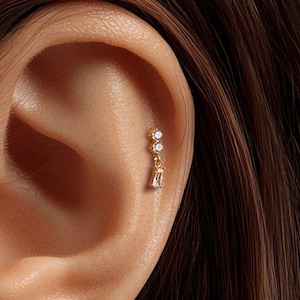 18G / 16G Titan Ohrstecker • Tragus Ohrring • Helix • Knorpel • Innengewinde • Flachrückseite Ohrring • Geschenk für Sie