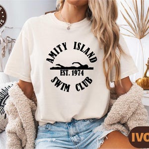 Camiseta del Club de Natación de Amity Island, camiseta de la película Amity Island, camiseta de suspenso playero, camiseta de regalo para fanáticos del terror, suéter unisex divertido de la película Tiburón para adultos