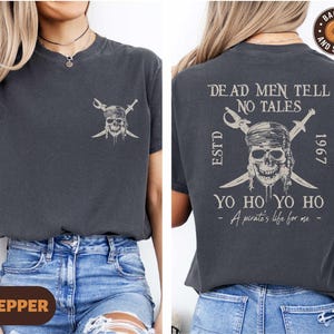 Pirates Of The Caribbean Shirt, Dead Men Tell No Tales T-shirt, Retro 90&#39;s Pirates Graphic Sweatshirt, Comfort Colors Disney Pirates Shirt