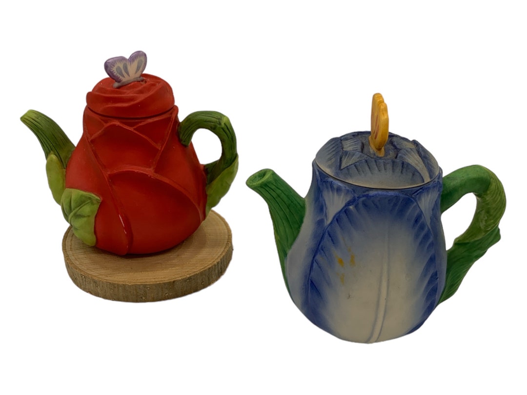 Vintage AVON Season's Treasures Collectible Mini Ceramic Tea Pots, LOT