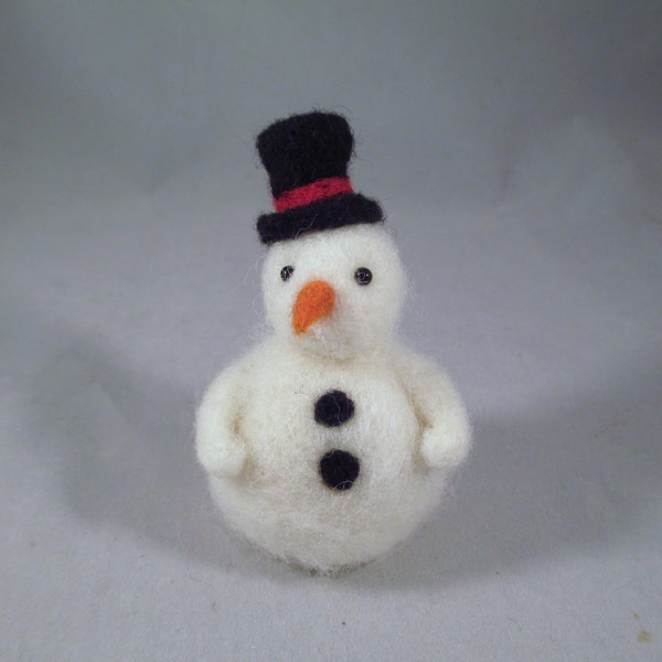 Needle Felted Animal, Snowman, Needle Felt Snowman, Wool Animals, Felt Animals, Needle Felt, Snowman Art, Felted Snowman, Snowman Decor