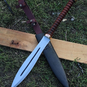 16 inch Handmade Viking Spear/ Water Tempered/Long blade/Leaf spring5160/Carbon steel/Gift for Dad Real working Spear ready for use