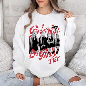 Retro Itzy Girls Will Be Girls Sweatshirt, Itzy Kiss Tell Shirt, ITZY Born to Be 2nd World Tour Shirt, Itzy Twinzy Shirt, Yuna, Yeji, Lia