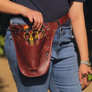Leather Florist Tool Belt, Garden Tool Belt, Farm Belt, landscaping, Floral Tool Belt, Hammer Holder, Tool Bag, Gardener Bag, Christmas Gift