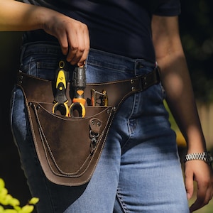 Leather Hori Hori Tool Belt: Farm & Floral Sheath with Pockets