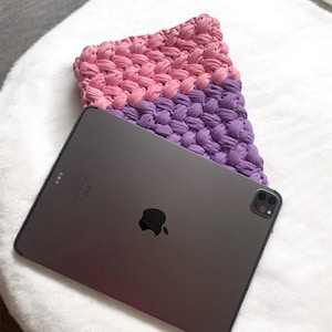 Crochet Tablet Case Pattern: Step-by-Step Video (PDF Pattern)