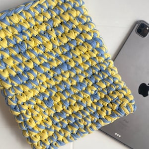 Crochet Tablet Case Pattern: Step-by-Step Video (PDF Pattern)