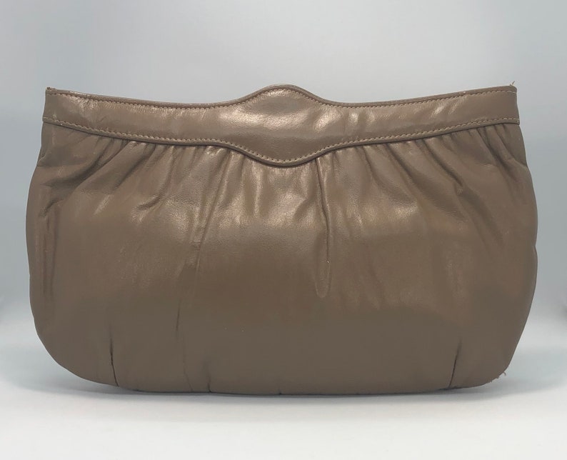 Vintage 1980s Mardone USA Taupe Leather Convertible Clutch image 2