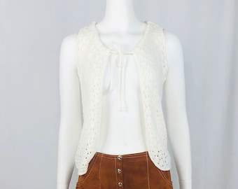 Vintage 1970s Pandora Pigtail White Sweater Vest