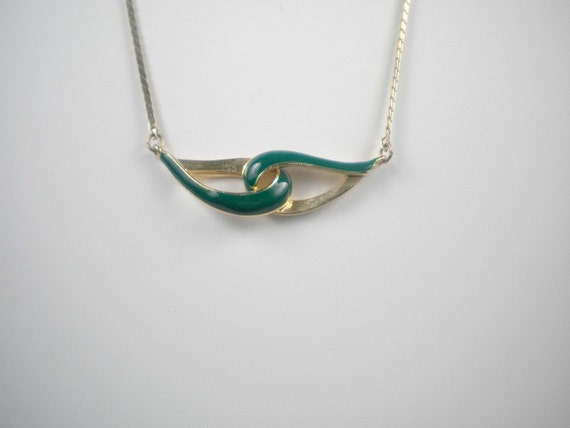 Vintage Green and Gold Necklace Choker - image 3