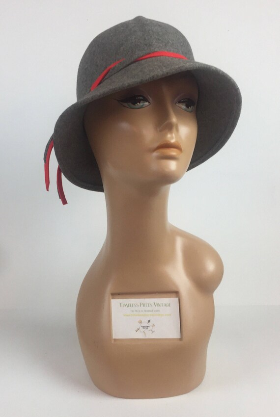 1940 display picture 1