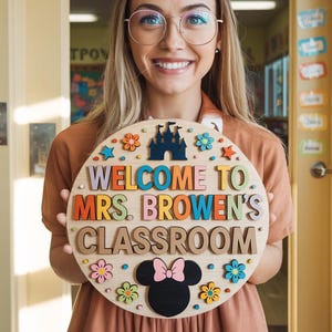 Personalized Disney Teacher Welcome Sign, Disney Welcome Sign, Minnie Teacher Sign, Disney Teacher Gift, Teacher Appreciation Gift