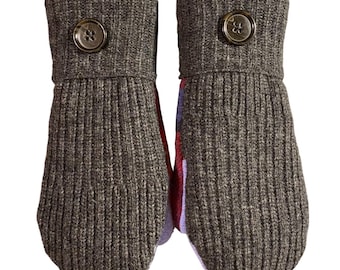 PRE-SEASON SALE Recycled Wool Sweater Mittens: Gray Plaid Fleece Lined, Women's Medium