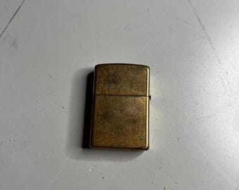 Vintage Zippo Solid Brass Lighter G 04 Made in USA Windproof Flip Top Pocket