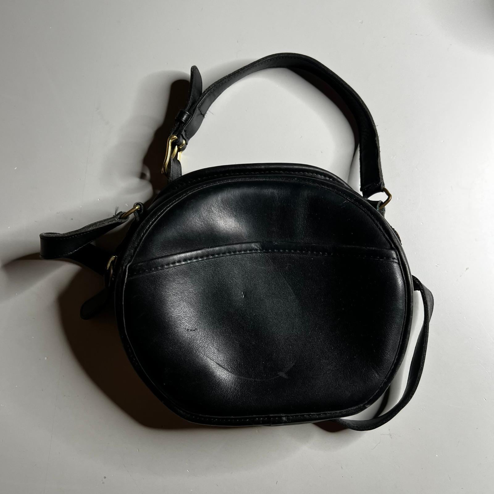 極美品✨vintage coach old round zipper black Coach Vintage Round Bags - Etsy