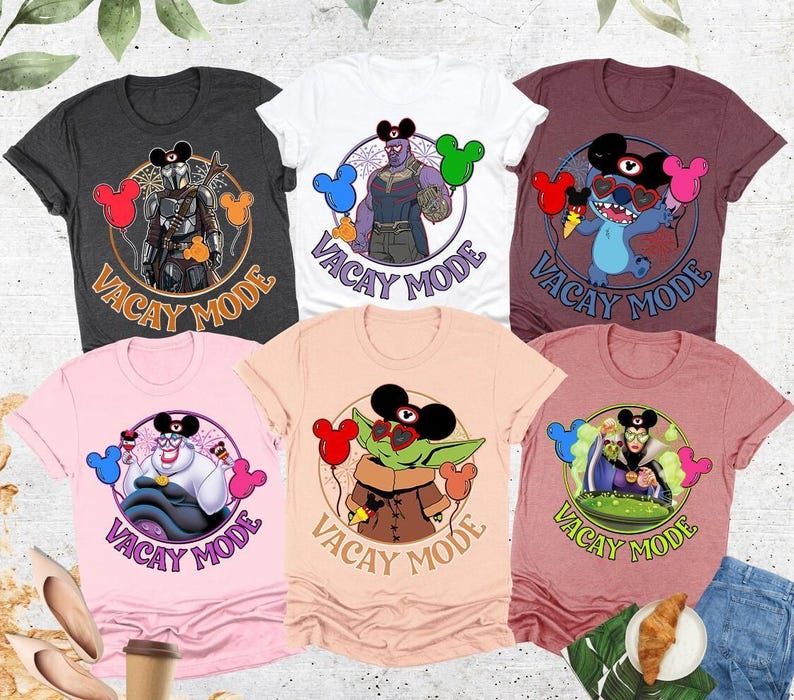 Personalisierte Disney Charaktere Vacay Mode Micky Ballons T-Shirt, Disney Familie Passendes T-Shirt, Stitch, Star Wars, Bösewicht Shirt. Bild 1