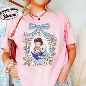 Retro 90s Elsa Anna and Mom Best Mom Ever T-Shirt, Disney Frozen Collection, Mother's Day Gift Idea, Matching Family Outfits image 1