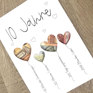 Cash gift for rose wedding / wooden wedding
