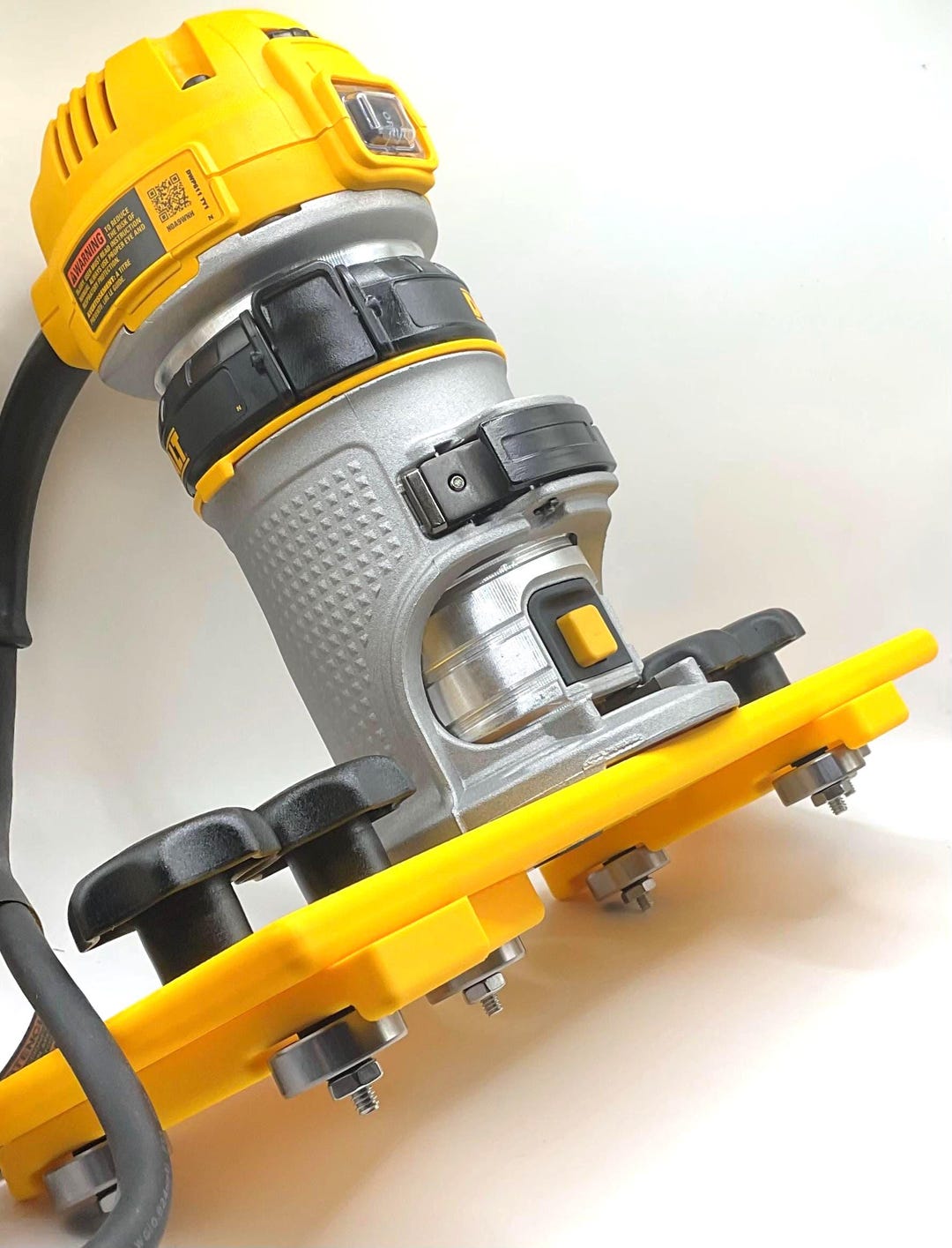 Dewalt DWP611 Compact Router Fluting Jig: Edge-following Groove Cutter ...