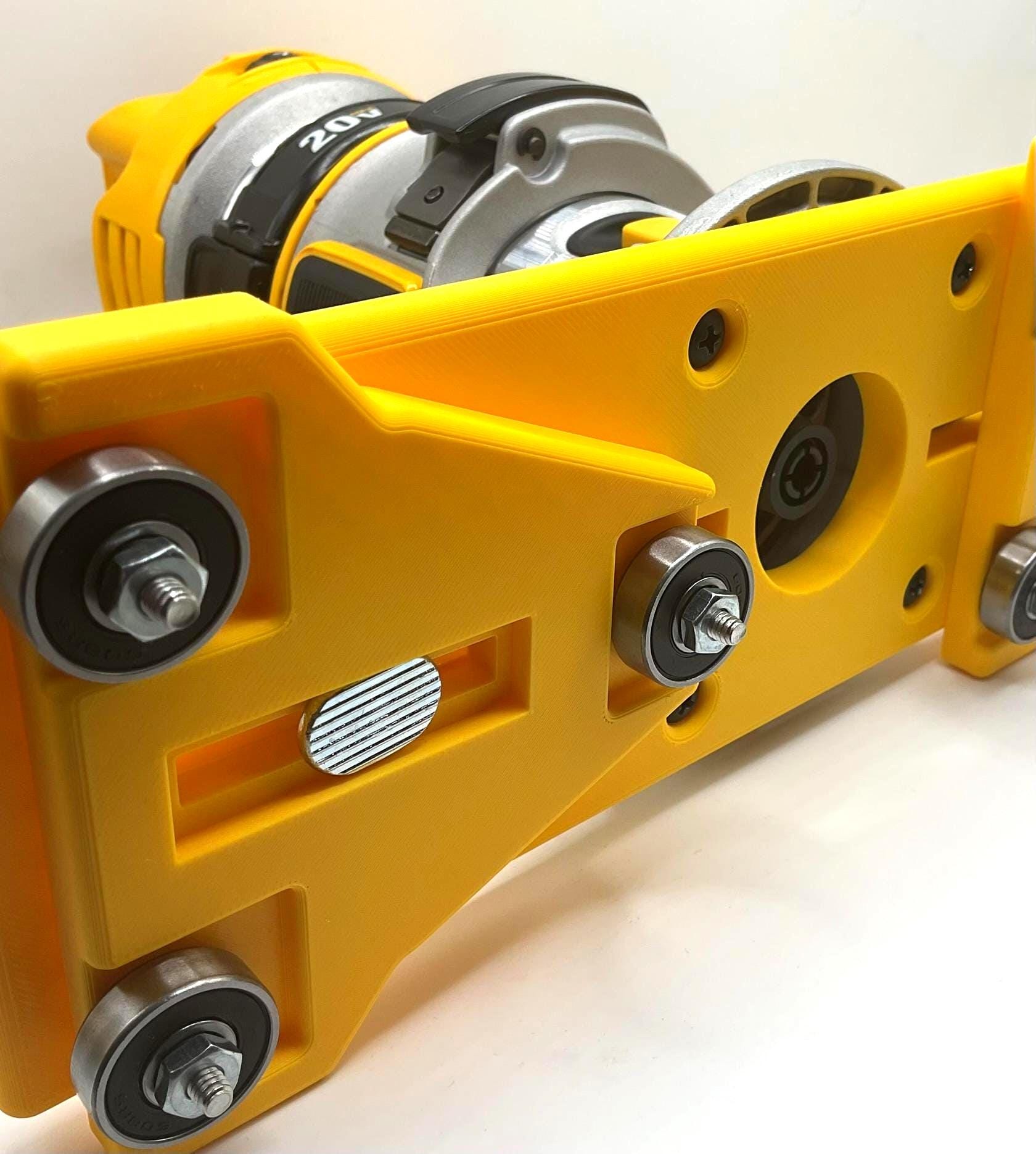 Dewalt DCW600 Compact Router Fluting Jig: Edge-following Groove Cutter ...