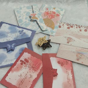 Juego de cartas vintage Blue Rose con 8 sobres y papeles para escribir. Papelería estética para amigos por correspondencia, regalos y diarios.
