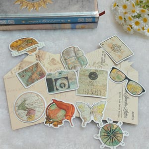 50 stickers de carte de voyage vintage – Ephémères d'aventure globe et appareil photo rétro | Décoration de scrapbooking et de journal pour Wanderlust Souls