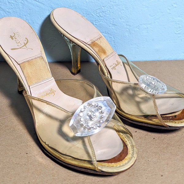 Sz 5.5 - 6 1950s Spring-o-lators with etched lucite heels